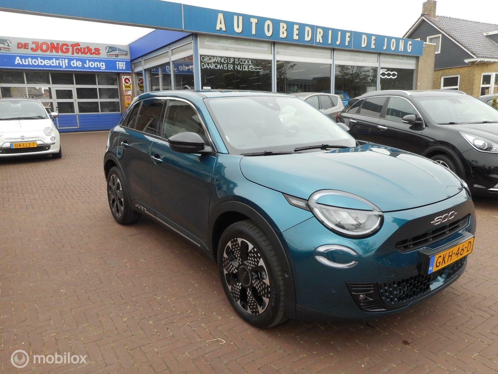 Fiat 600 1.2 Hybrid 100 La Prima, Auto's, Dealer onderhouden, 8 pk, Gebruikt, Euro 6