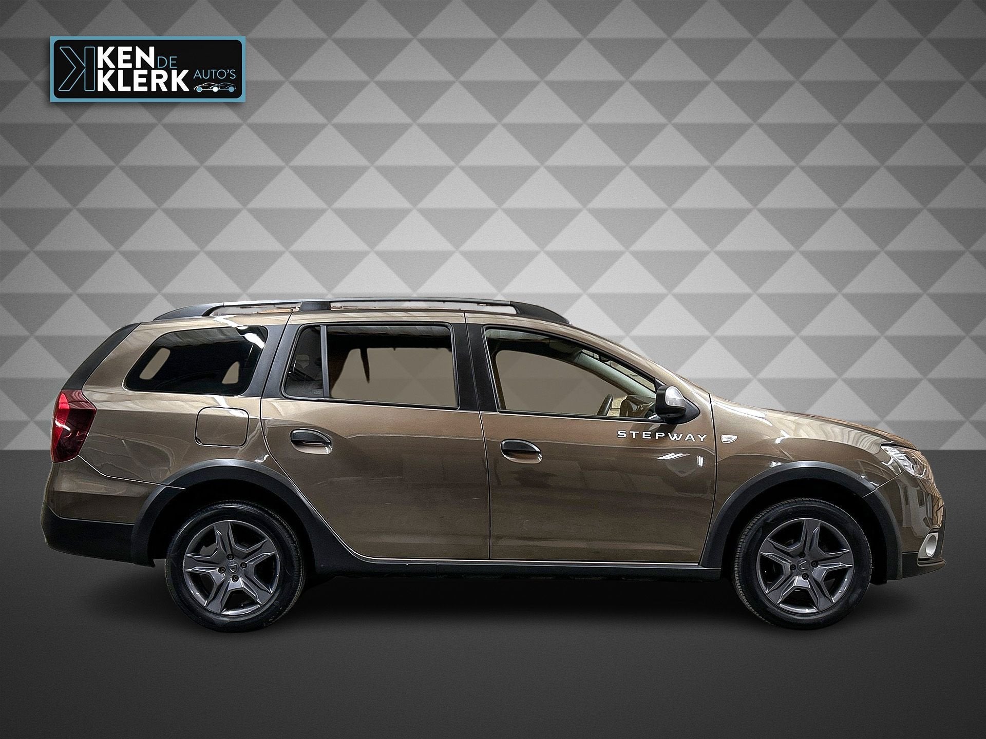 Dacia Logan MCV 0.9 TCe | Stepway | AUTOMAAT | NAP!, Auto's, Dacia, 898 cc, Gebruikt, Euro 6, 580 kg