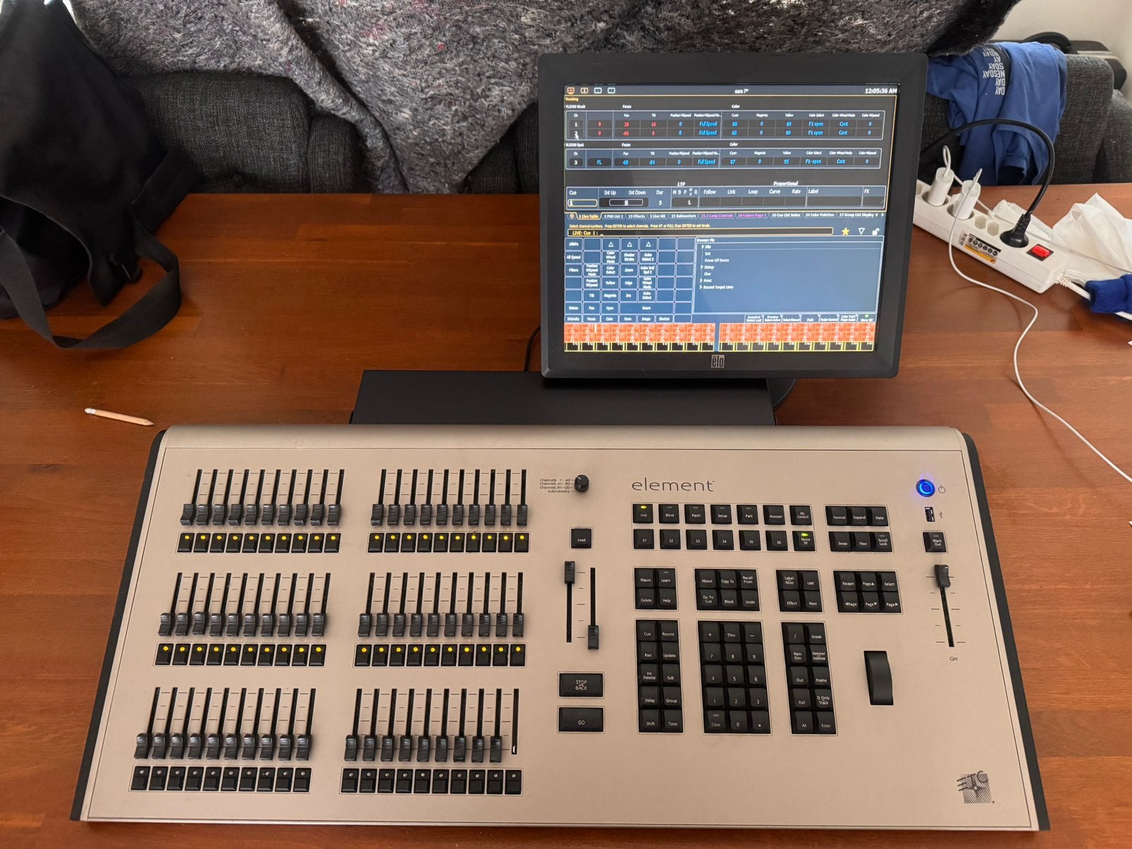 ETC Element lichttafel dmx incl touchscreen ELO, Ophalen, Gebruikt, Licht