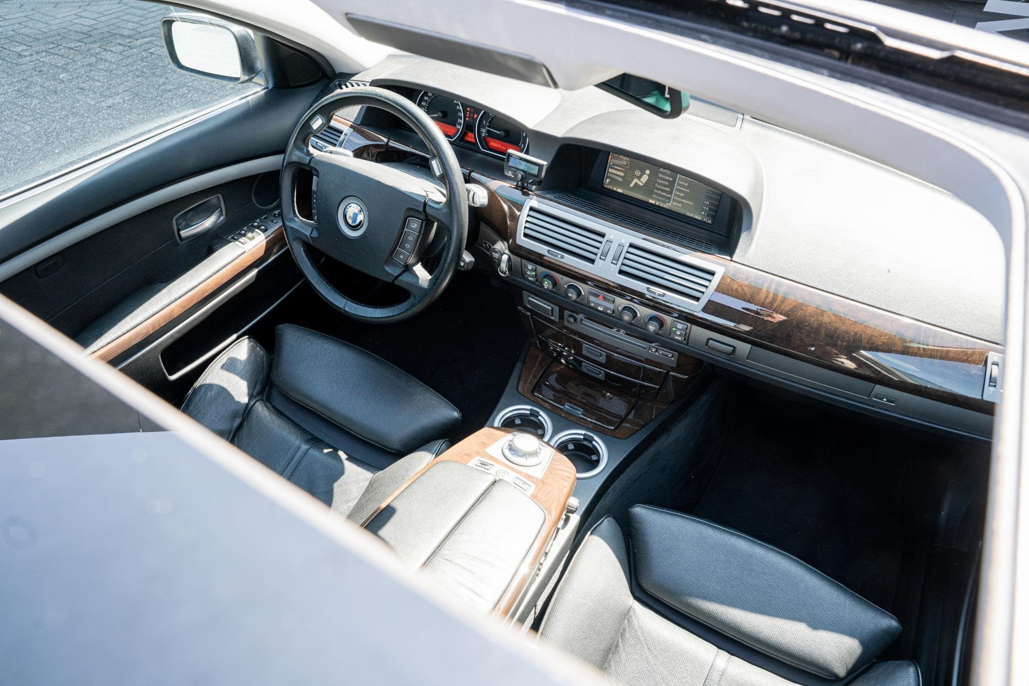 BMW 7-serie 745i ALPINA B7 UITGEVOERD/98.000KM/VOL OPTIE, Automaat, Gebruikt, Stoelverwarming, Wit