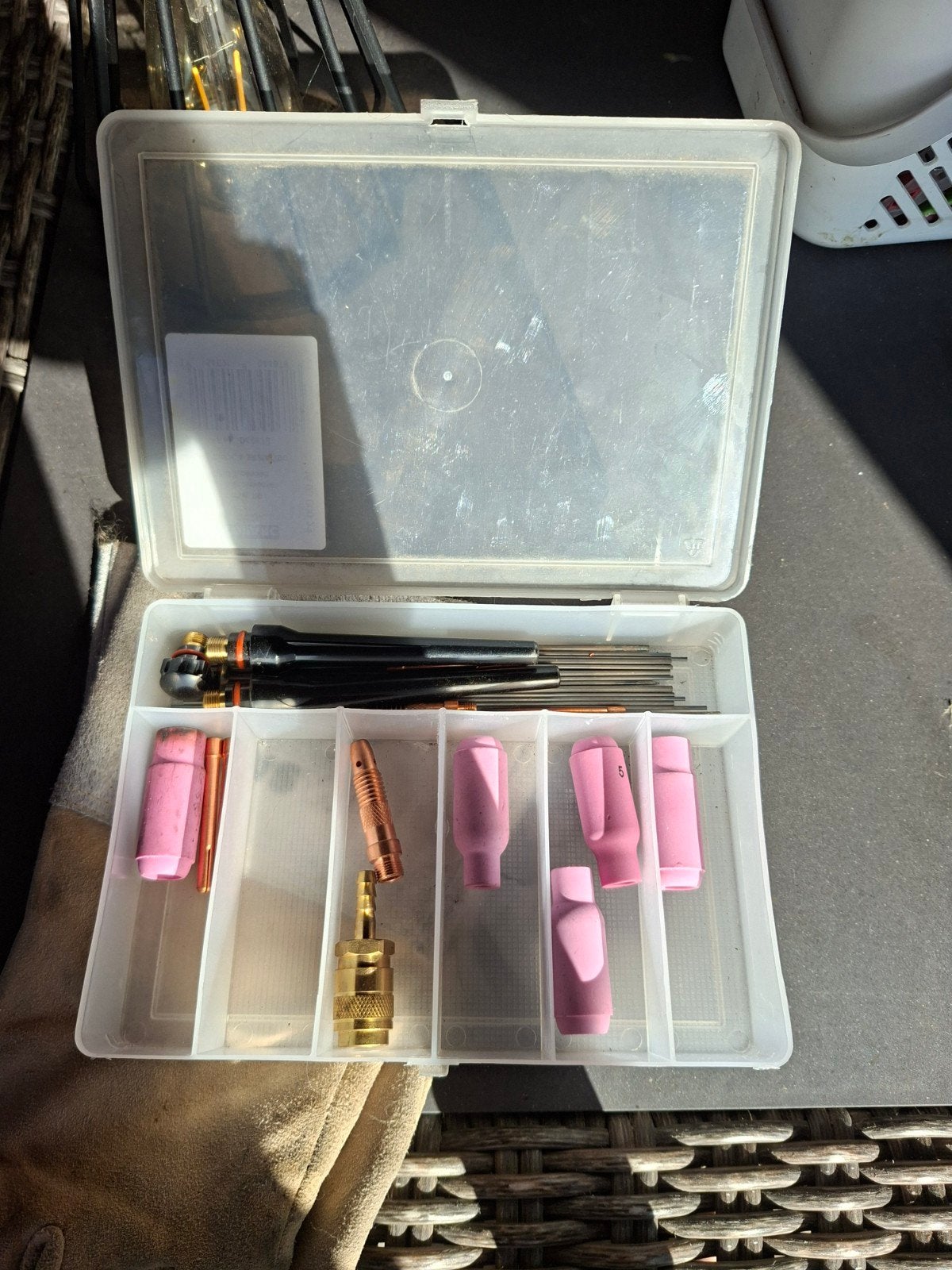 Foto 6 van Metalworks Premium TIG 180 lasapparaat gasfles en toebeho