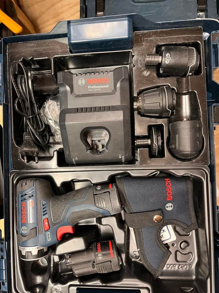 Bosch GSR 12V set, Ophalen, Zo goed als nieuw, Boor- en Schroefmachine, Variabele snelheid