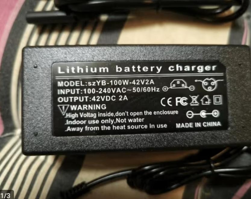 lithium accu charger 42A,V, ook voor 36V accu NIEUW, Verzenden, Nieuw, Oplaadbaar