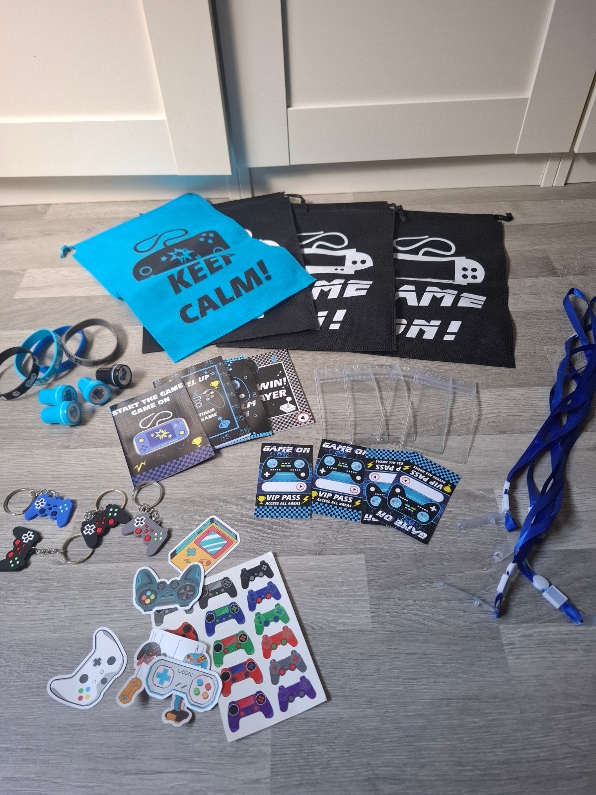 Game pakket, Hobby en Vrije tijd, Feestartikelen, Ophalen of Verzenden, Nieuw, Versiering, Geboorte of Huwelijk