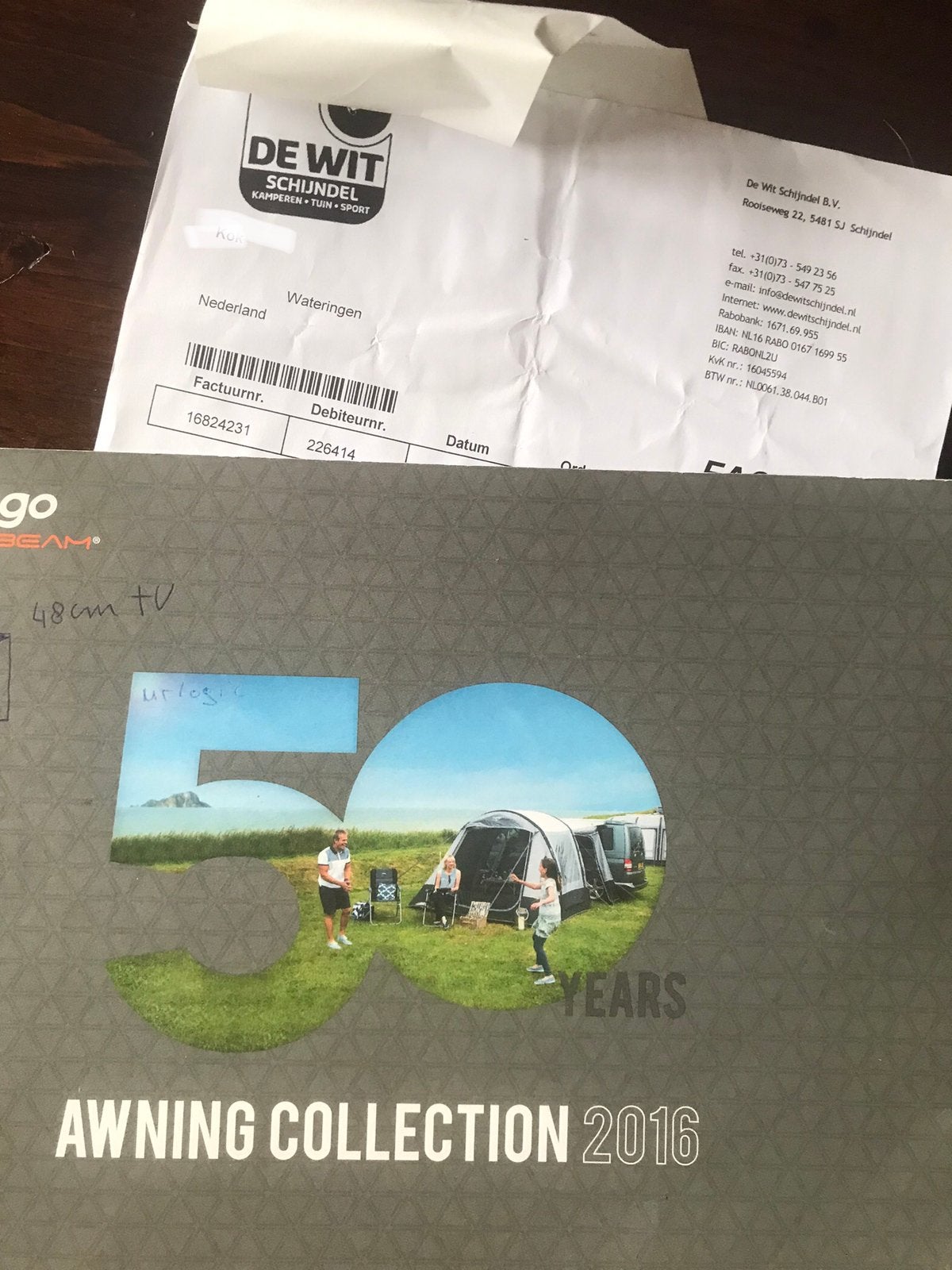 Vango Airbeam Air Attat 380 bustent incl. slaapcabine, Ophalen, Zo goed als nieuw, Tot en met 4