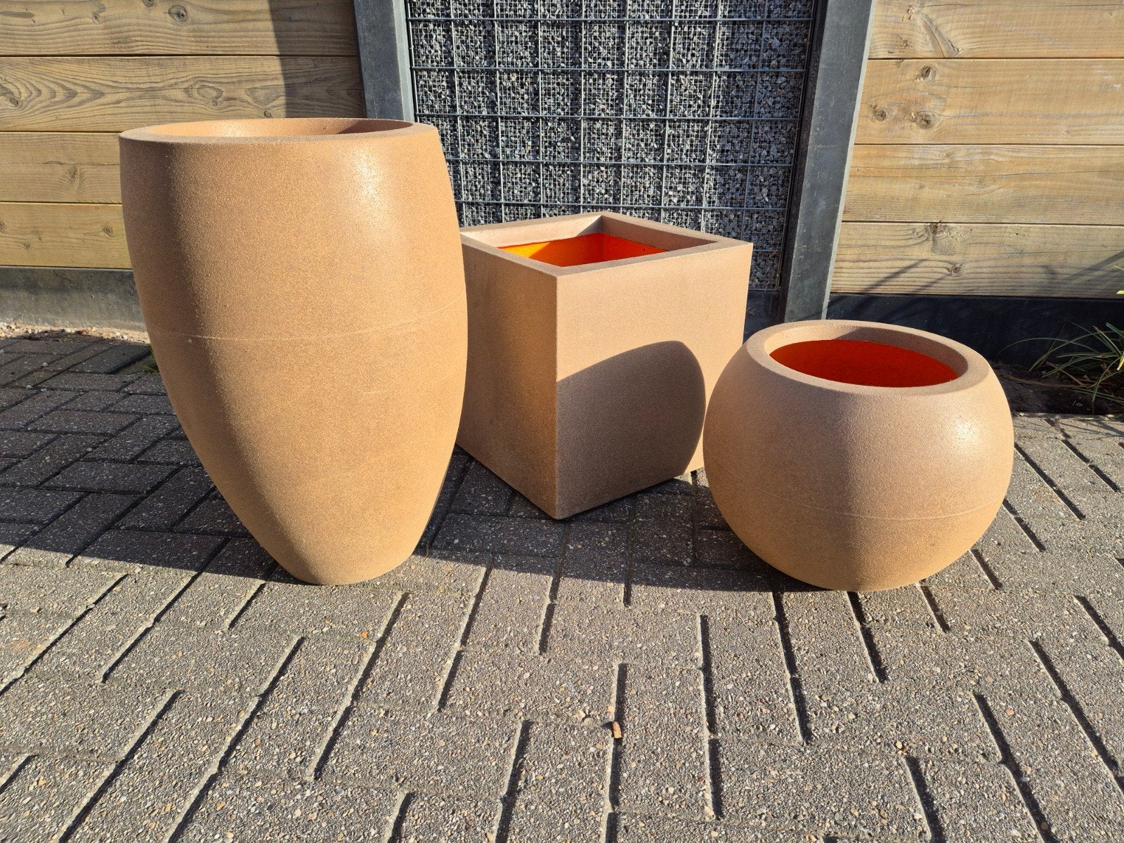Set van 3 Capi Europe bloembakken, Warm taupe, Kunststof, Gebruikt, Rond, Binnen