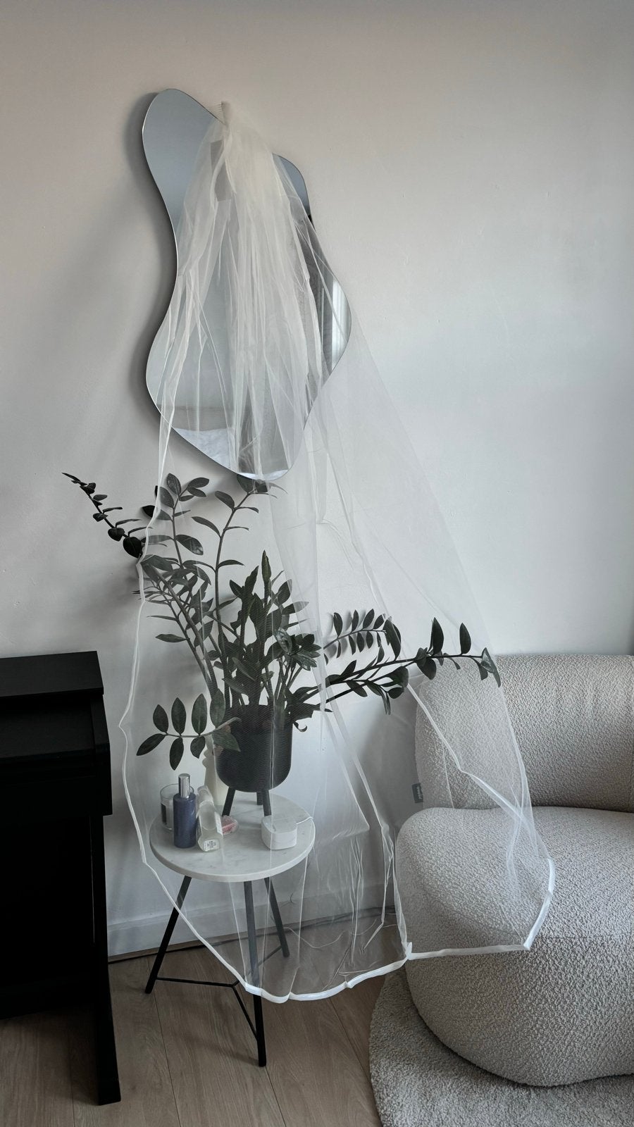 Nieuwe Trouwsluier Ivoor met Kam - Calanthe, Ophalen of Verzenden, Nieuw, Wit, Accessoires