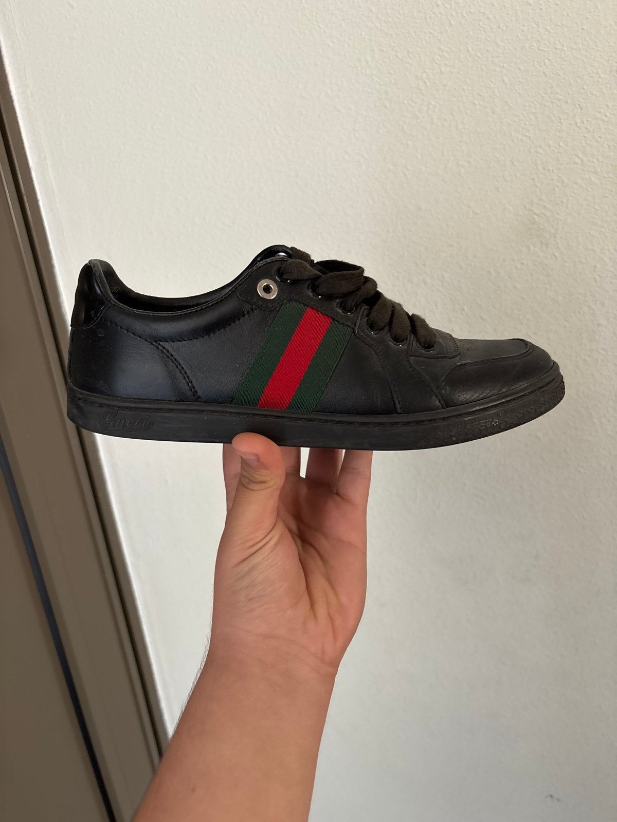 Gucci Ace Sneakers Zwart met Groen/Rood Web - Maat 36, Zwart, Ophalen of Verzenden, Sneakers of Gympen, Gedragen