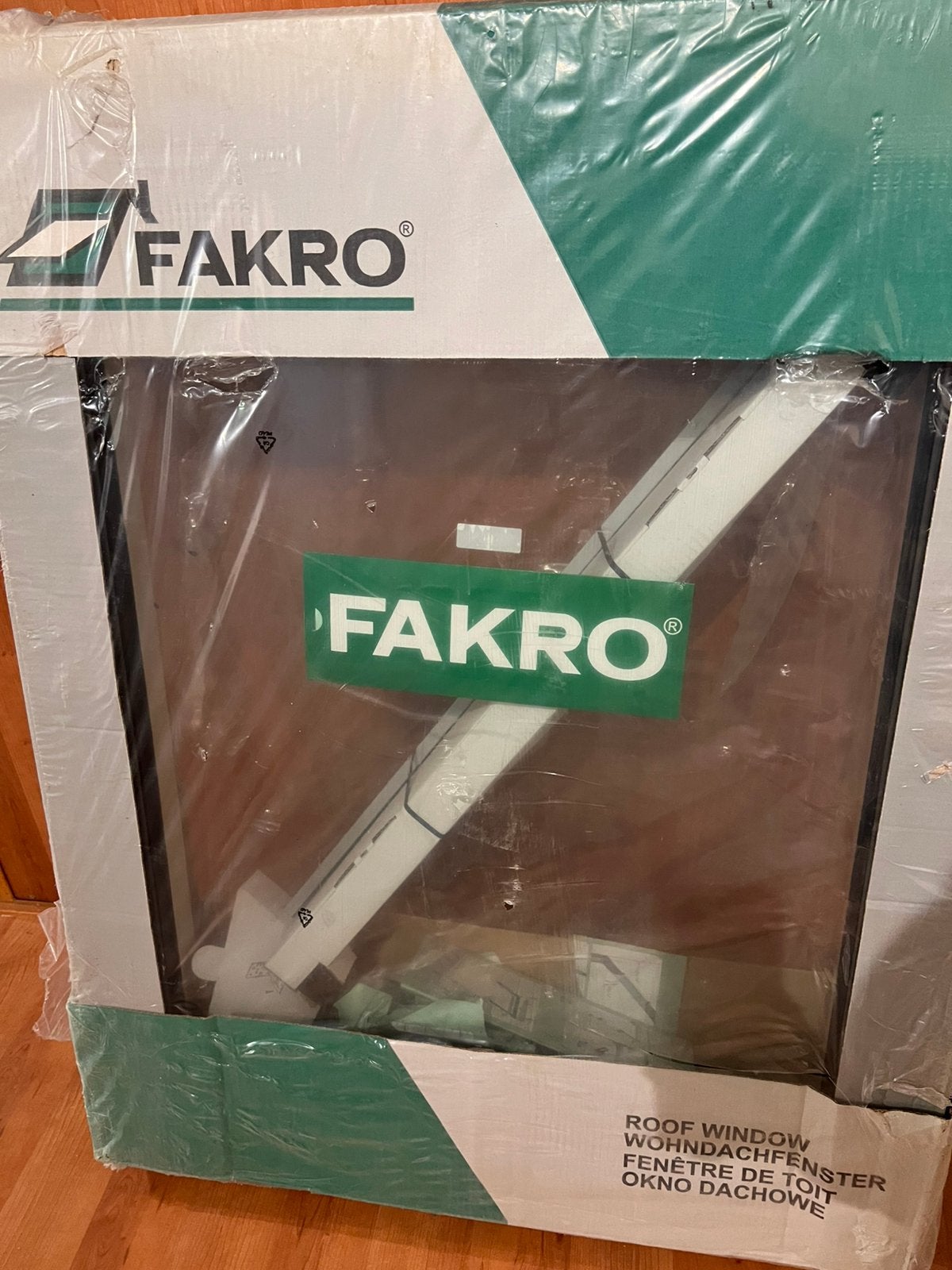Nieuw in verpakking: FAKRO FTP-W 05 Wit Houten Dakraam 78x98, Ophalen, Minder dan 80 cm, 80 tot 120 cm, Nieuw