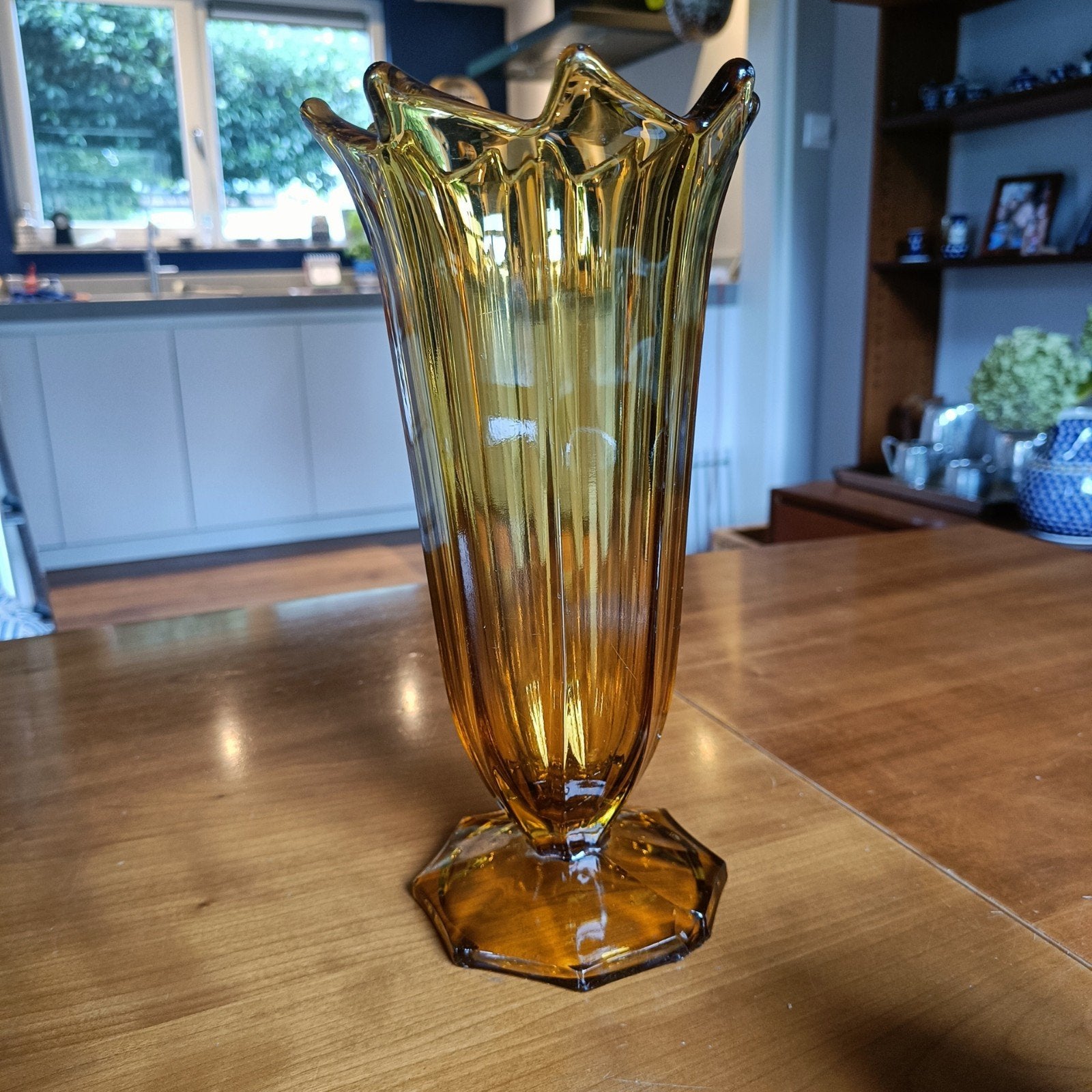 Vintage Amber Glazen Vaas - Stervormige Opening, Ophalen of Verzenden