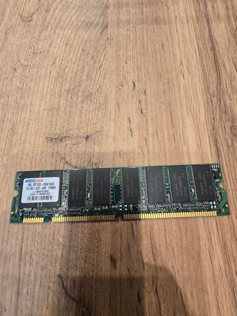 128MB PC100 SDRAM Geheugenmodule, Computers en Software, RAM geheugen, Ophalen of Verzenden, DDR, Gebruikt, PC100