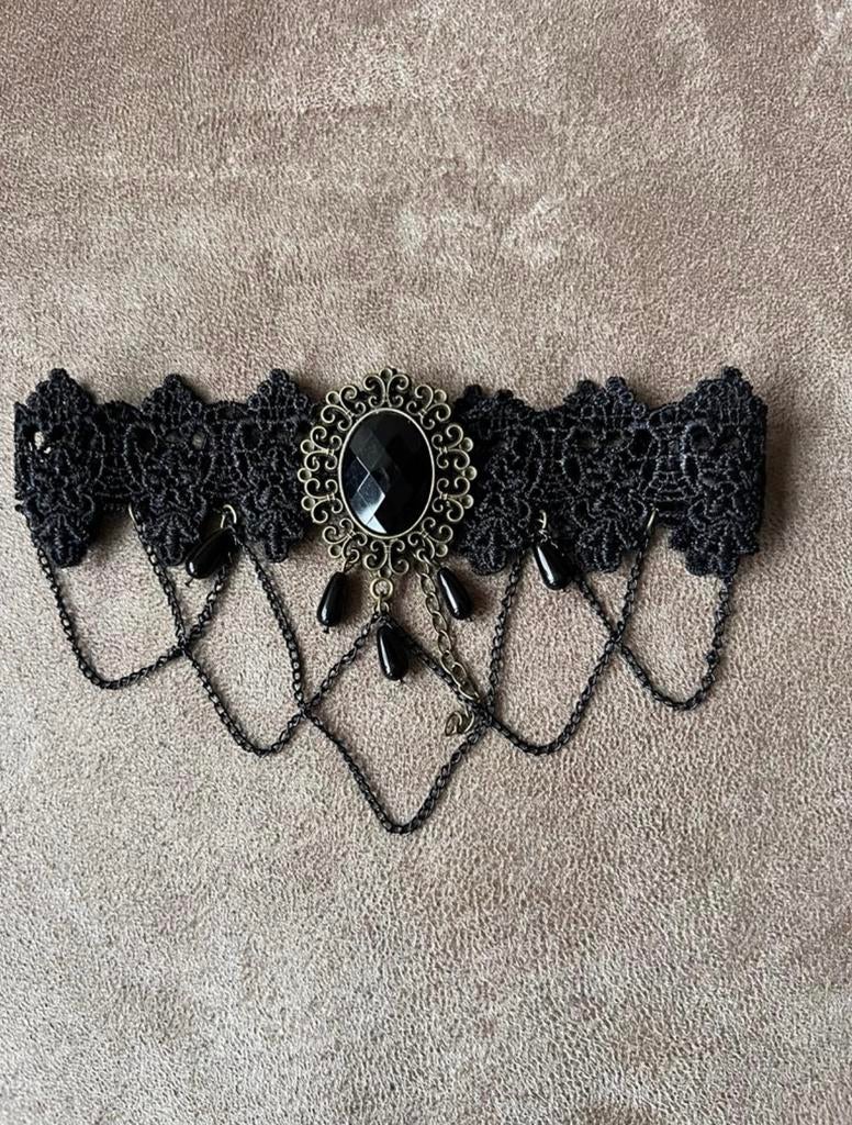 Prachtige Outfit zwart: Masker en Ketting, Ophalen of Verzenden, Nieuw, Overige thema's, Accessoires