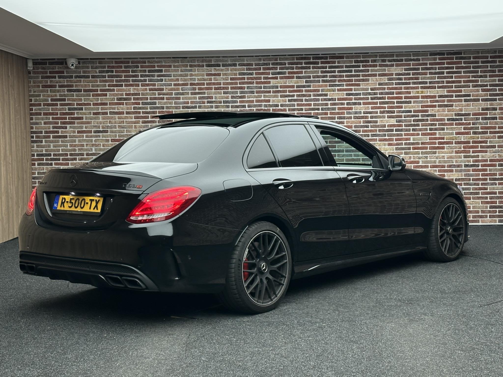 Mercedes-Benz C-klasse AMG 63 S Panorama Dealer 360 Headup B, Auto's, Automaat, Dealer onderhouden, Gebruikt, 510 pk