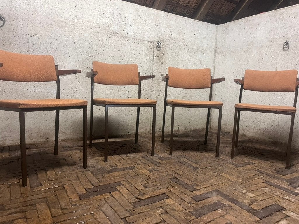 Gispen Reaal 9121 eettafelstoelen, Huis en Inrichting, Vintage jaren 60, Gebruikt, Bruin, Hout