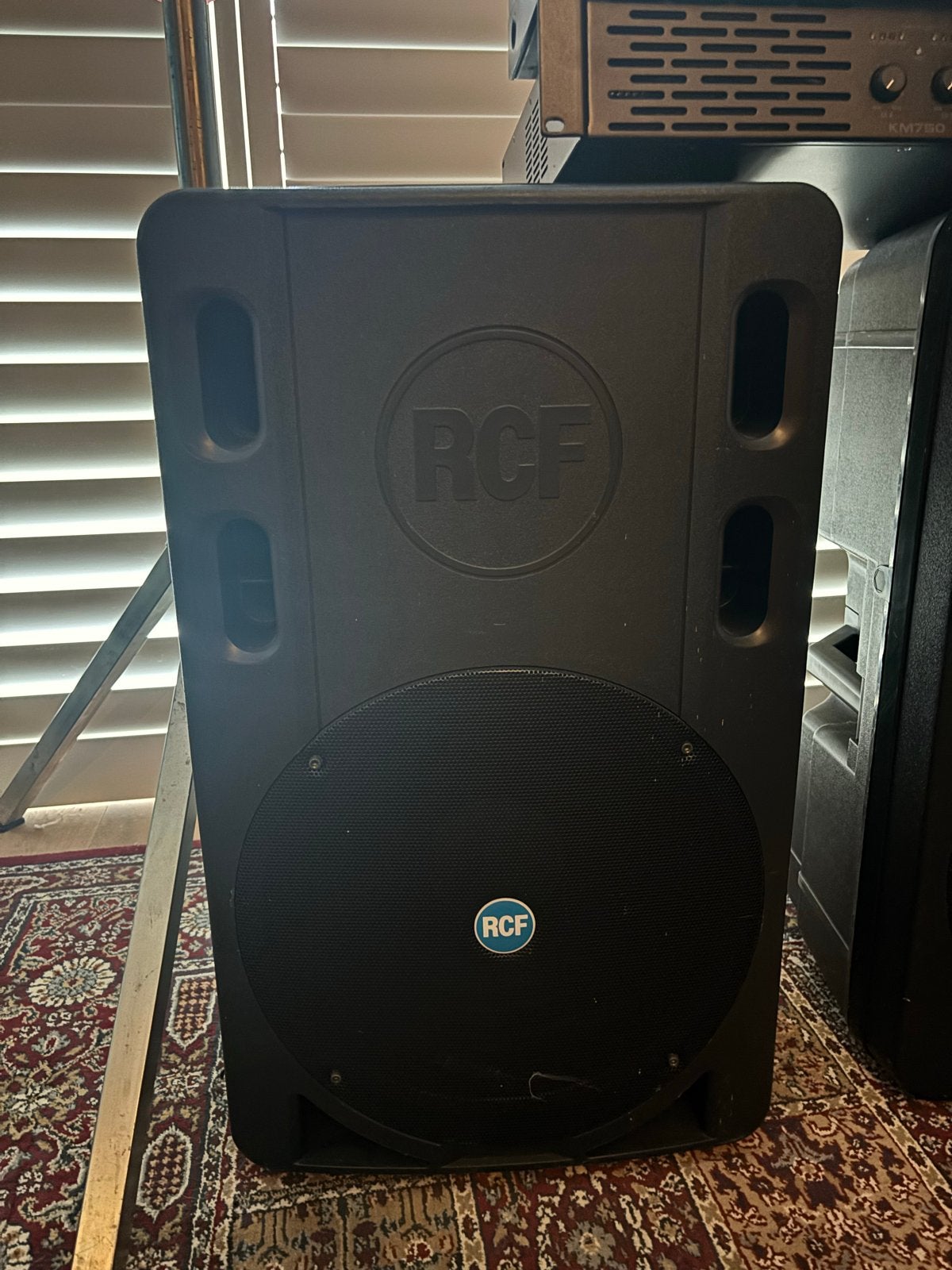 2 x RCF ART 800AS active sub woofers, Ophalen, Gebruikt, Audio