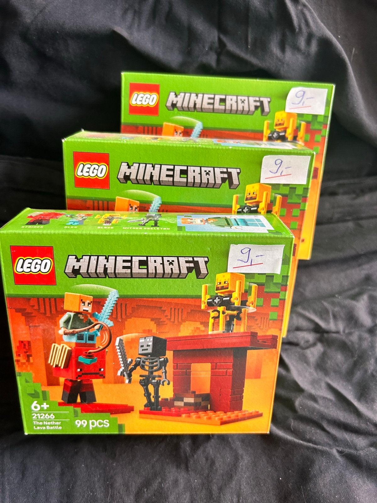 Nieuwe LEGO Minecraft The Nether Lava Battle (21266), Ophalen of Verzenden, Nieuw