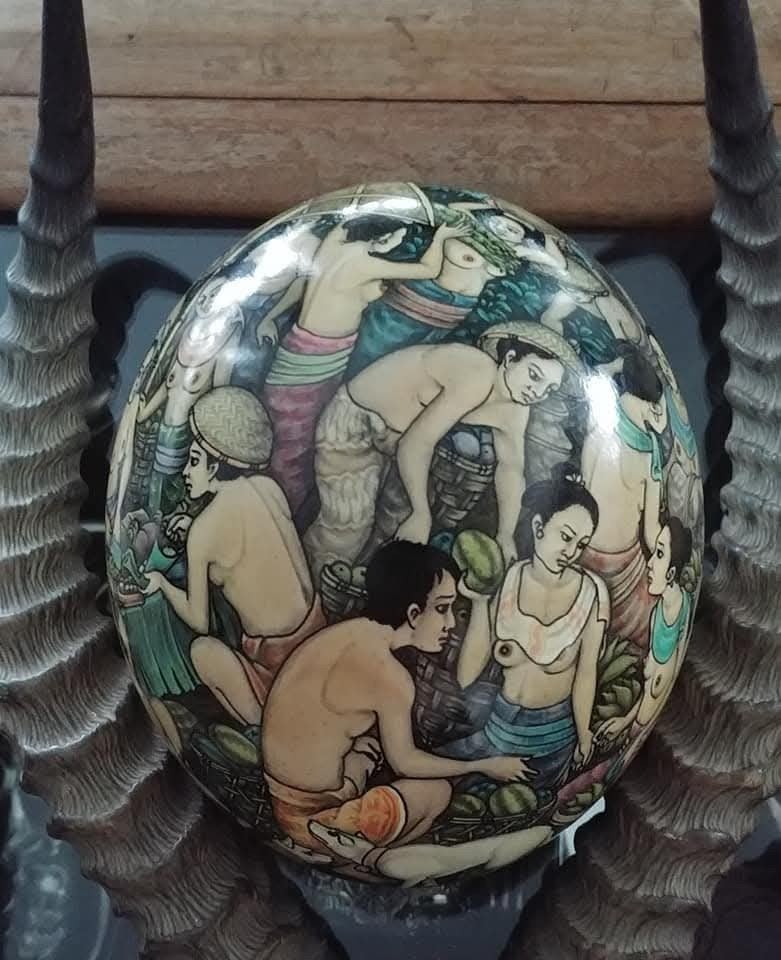 Struisvogelei, beschilderd uniek ei Bali ca '50, Ophalen