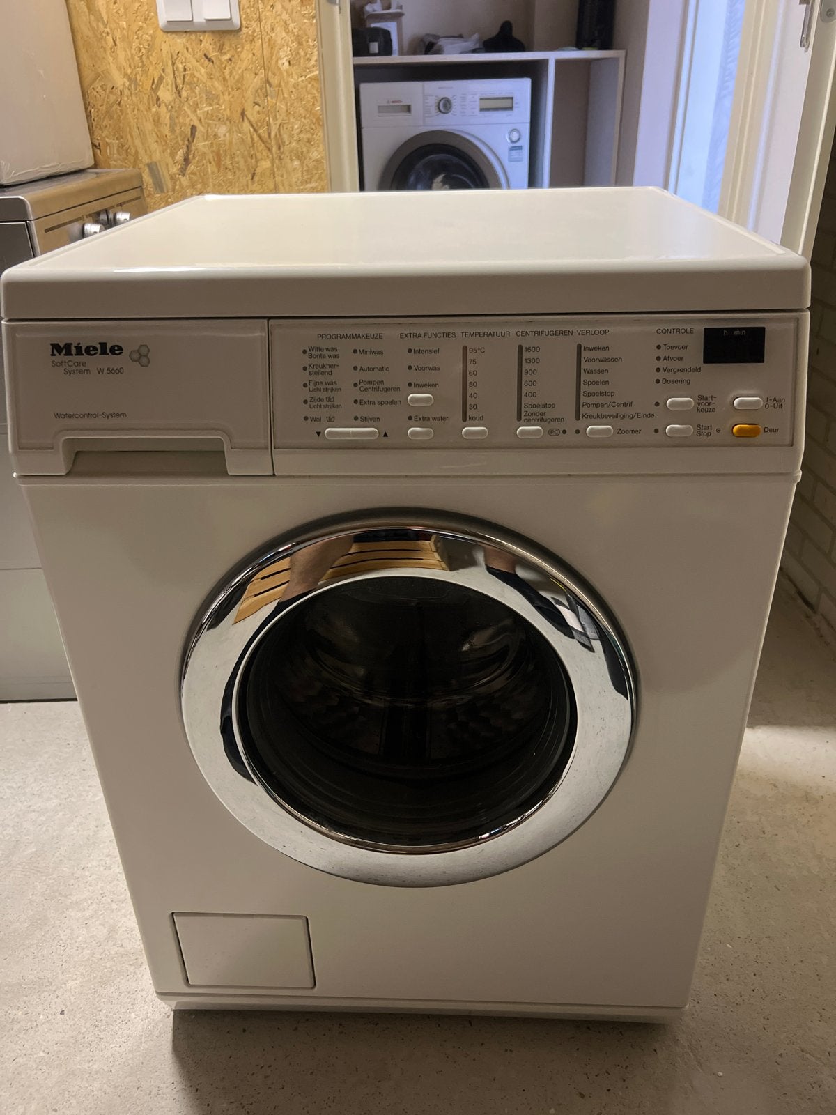 Miele SoftCare System W 5660 Wasmachine, Witgoed en Apparatuur, Wasmachines, Gebruikt, Voorlader, 6 tot 8 kg, 85 tot 90 cm, 1600 toeren of meer
