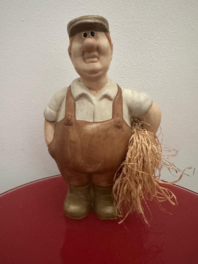 Beeld boer met stro vintage oud, Ophalen of Verzenden, Zo goed als nieuw, Mens