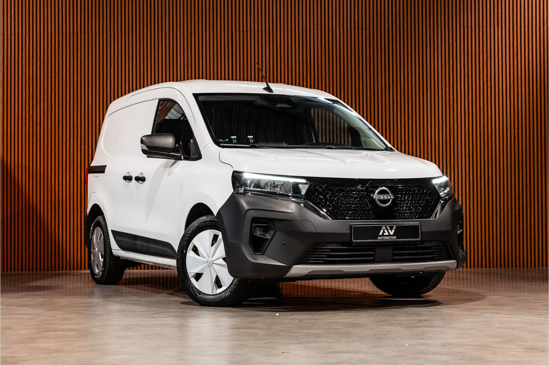 Nissan Townstar Business 45 kWh | CarPlay | Camera | Dodehoe, Auto's, Bestelauto's, Zwart, Wit, Voorwielaandrijving, Automaat