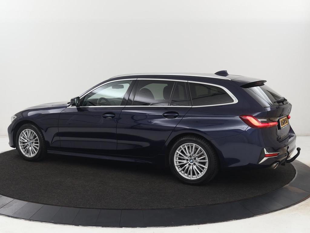 BMW 3-serie 318i Luxury Line | Sportstoelen | Leder | Carpla, Auto's, BMW, Automaat, 1998 cc, Achterwielaandrijving, Gebruikt