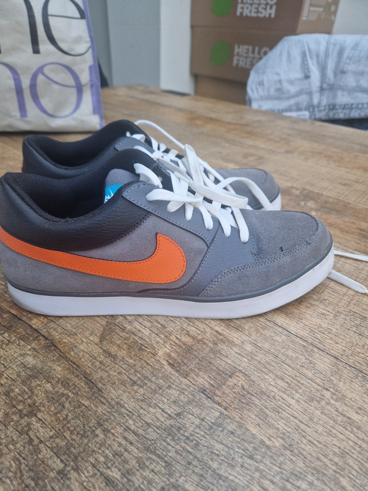 Nike schoenen maat 44,5 - Zo goed als nieuw, Ophalen of Verzenden, Zo goed als nieuw, Nike, Sneakers of Gympen
