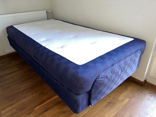 Hästens bed 105x210, Huis en Inrichting, Slaapkamer | Boxsprings, Ophalen, Gebruikt, Eenpersoons, Blauw