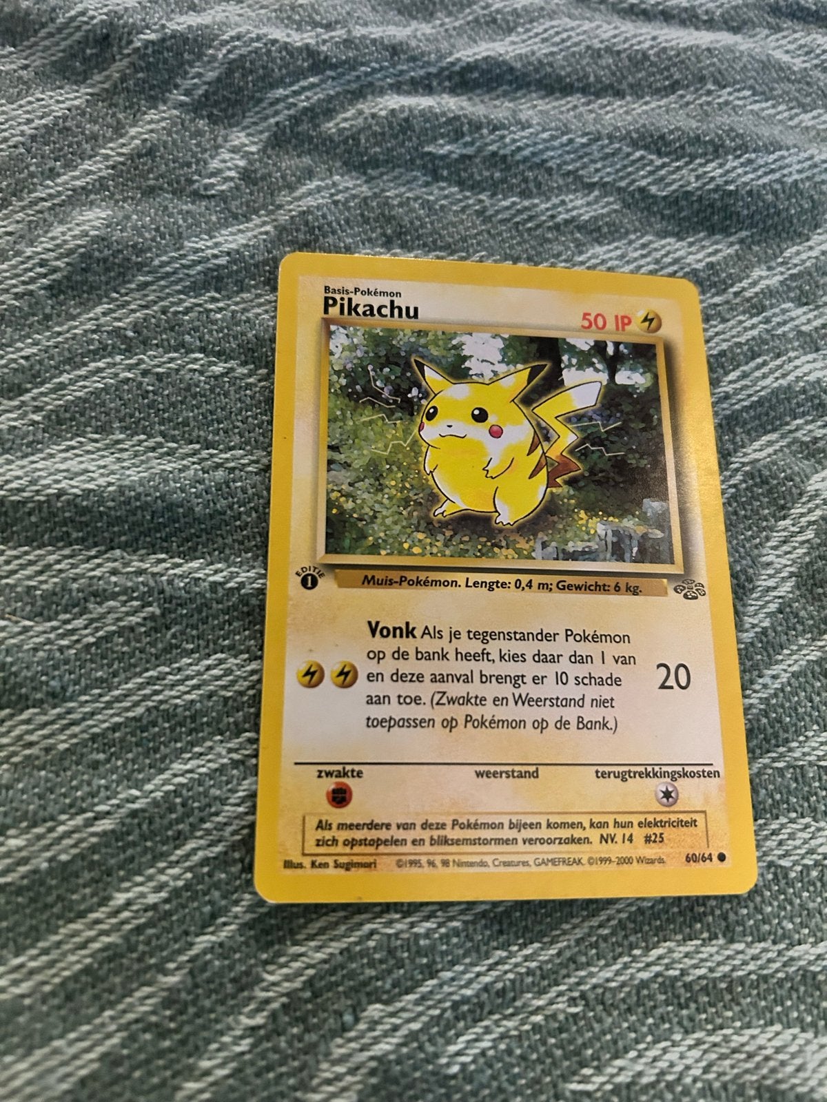 1e editie Pikachu pokemon kaart 60/64 nederlandse versie, Hobby en Vrije tijd, Verzamelkaartspellen | Pokémon, Ophalen of Verzenden