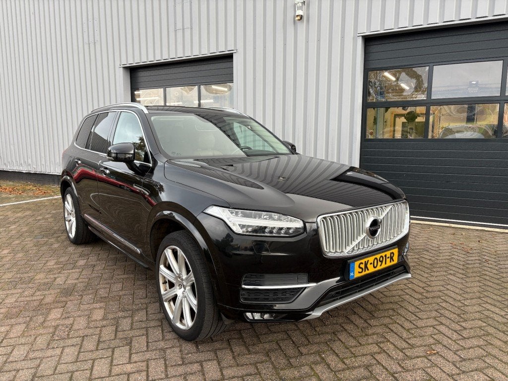 Volvo XC90 2.0 T5 AWD Inscription 7-zits I Polestar I Trekha, Auto's, Gebruikt, Euro 6, 4 cilinders, 7 stoelen
