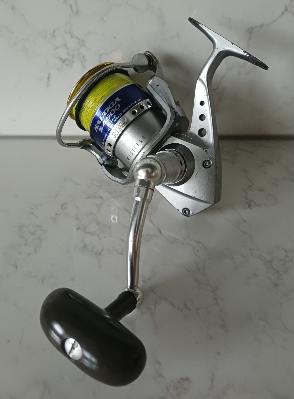 Daiwa Saltiga Z4500, Watersport en Boten, Ophalen of Verzenden, Gebruikt, Molen