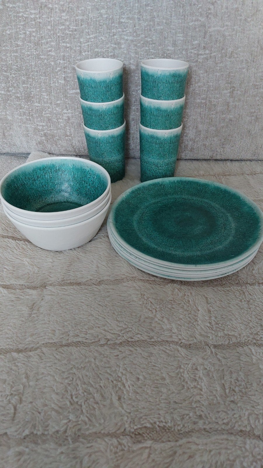 Camping servies set: 6 borden, 6 mokken, 3 schaaltjes, Ophalen of Verzenden