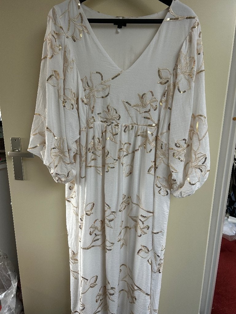 Jurk, Wit, Maat 46/48 (XL) of groter, Nieuw, Ophalen of Verzenden