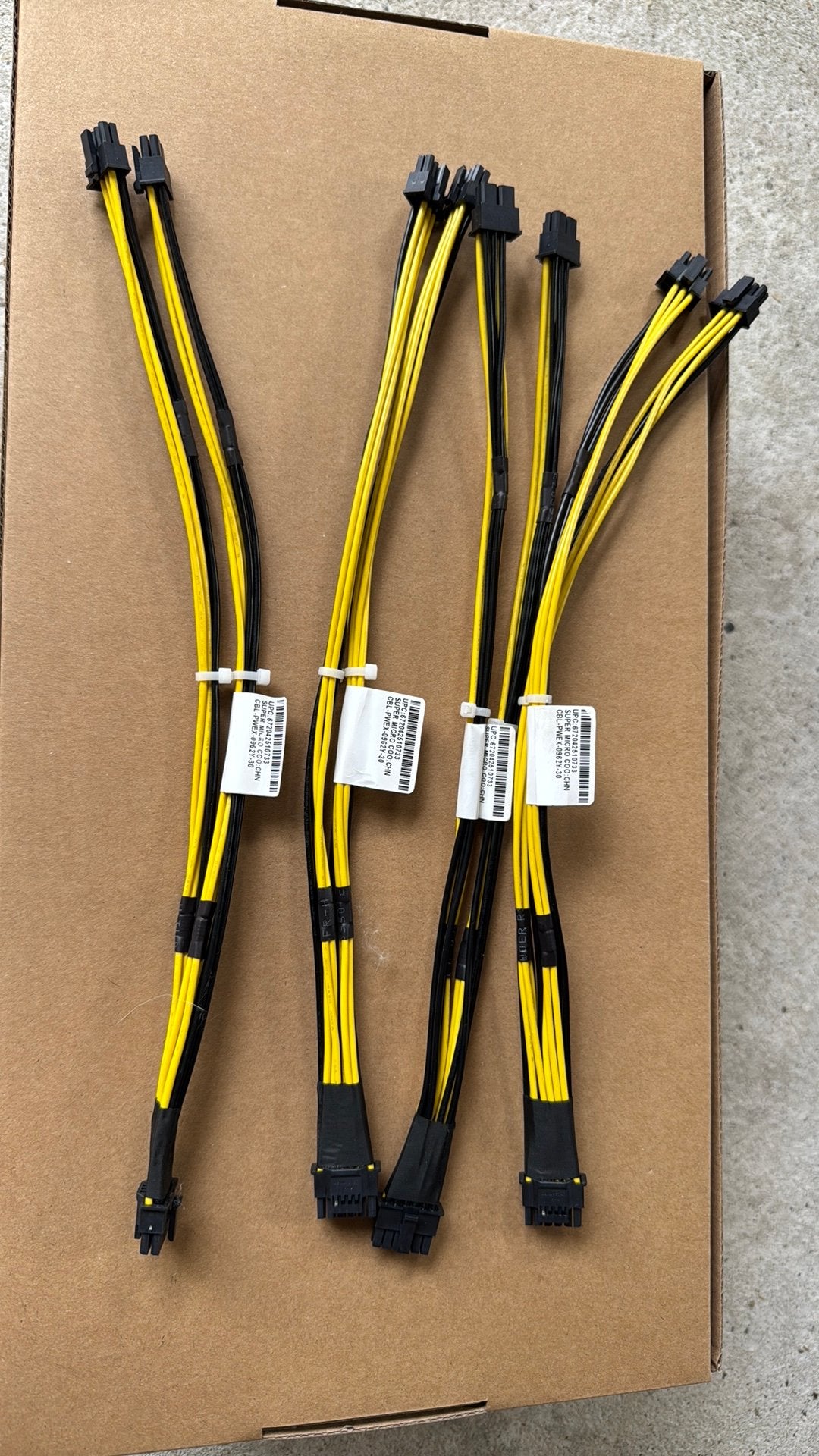 Supermicro GPU kabel - CBL-PWEX-0962Y-30, Ophalen of Verzenden, Nieuw