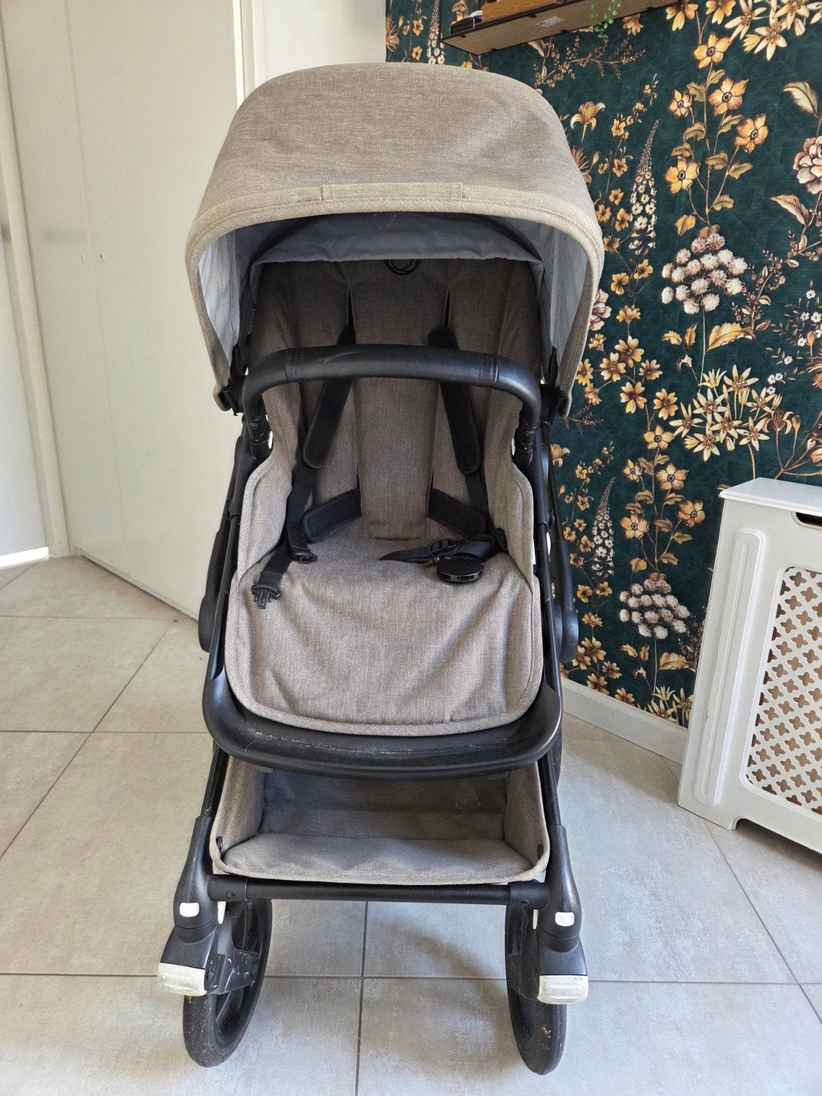Bugaboo Fox 2 Combiwagen met Reiswieg en Accessoires, Ophalen, Bugaboo, Zo goed als nieuw, Combiwagen