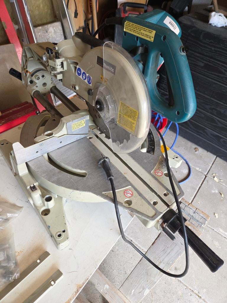 Makita afkortzaag/verstekzaag, Ophalen, Gebruikt, Afkortzaag, Makita