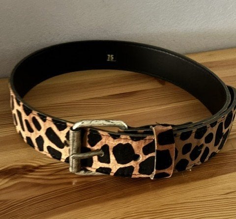 Mooie, velours-achtige, dierenprint riem - skai leer -75x4cm, Ophalen of Verzenden, Nieuw, Overige kleuren, Minder dan 80 cm