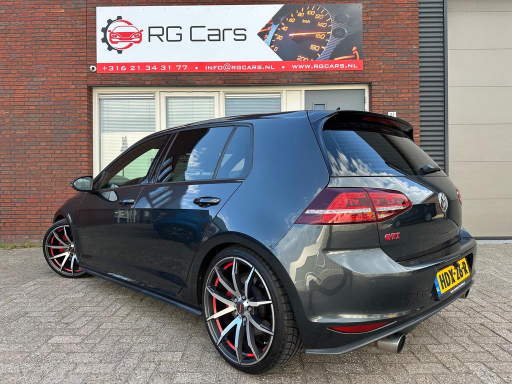 Volkswagen GOLF 2.0 TSI GTI / Navi / Camera / PDC / Carplay, Auto's, Volkswagen, Voorwielaandrijving, Stof, Gebruikt, 4 cilinders