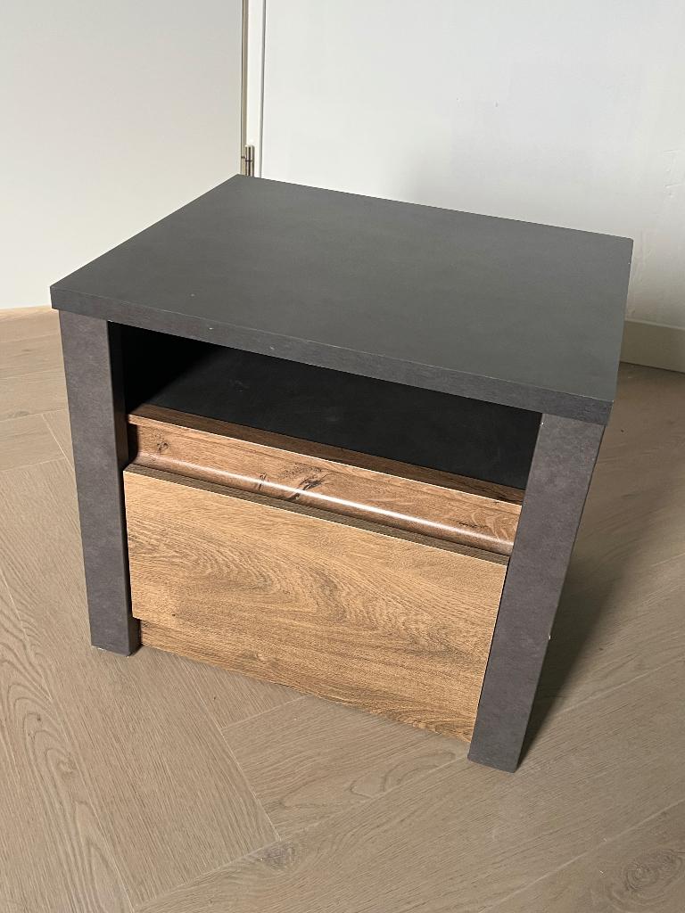 Set van 2 nachtkastjes, Ophalen, Overige materialen, Gebruikt, 45 tot 65 cm