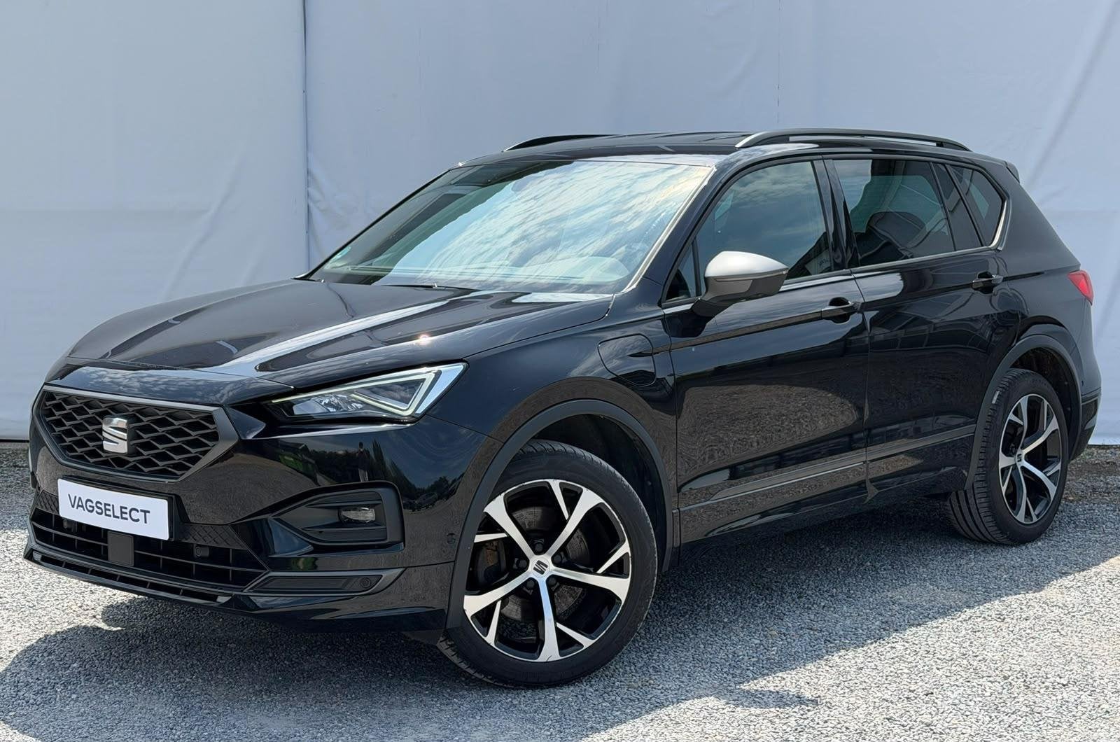 SEAT Tarraco 1.4 TSI e-Hybrid PHEV FR Business Intense // pr, Auto's, Stof, 4 cilinders, Zwart, Lichtsensor