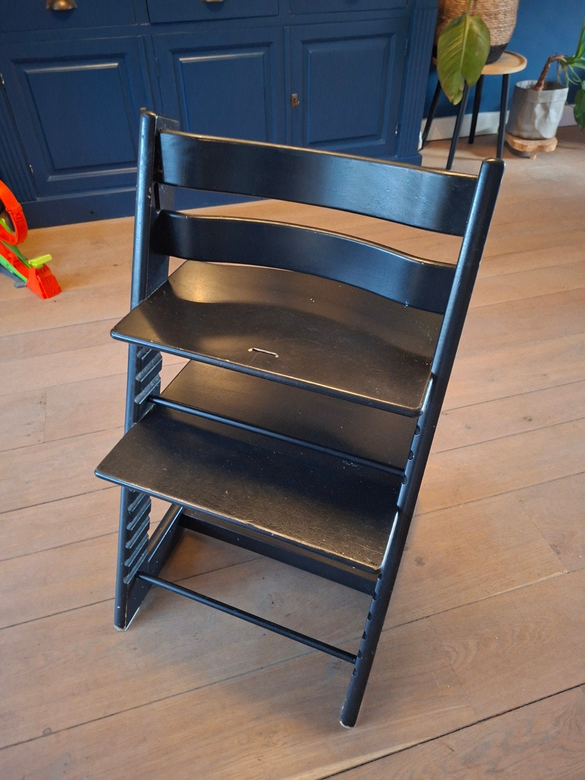 stokke trip trap stoel zwart met new bornstoel, stoelverklei, Kinderen en Baby's, Kinderstoelen, Ophalen, Gebruikt, Meegroeistoel