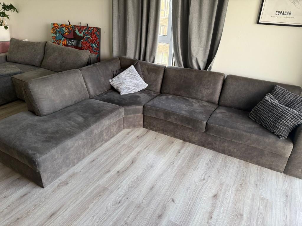 Te koop:  Hoekbank met chaise longue, Huis en Inrichting, Banken | Sofa's en Chaises Longues, Ophalen, Gebruikt, 300 cm of meer
