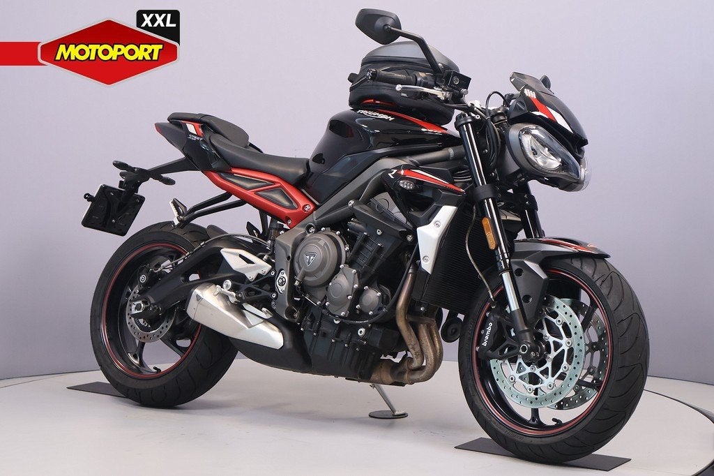 Triumph STREET TRIPLE R 765 (bj 2020), Triumph Motocycles, Triumph.Benelux@triumph.co.uk, De Droogmakerij 40A
1851 LX   Heiloo, NL