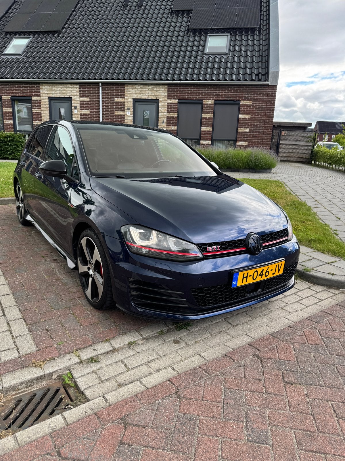 Volkswagen Golf 2.0 TSI 169KW 5D DSG 2015 Blauw, 4 cilinders, 1984 cc, Blauw, Leder