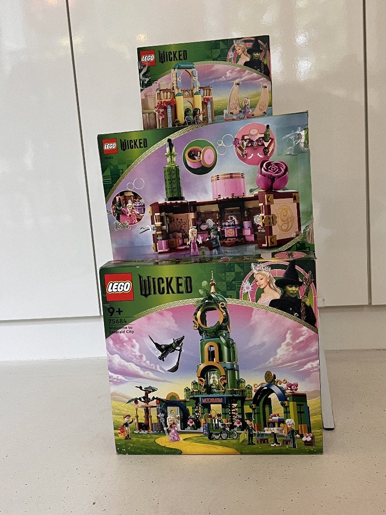 LEGO Wicked, 3 complete sets, 75684, 75683 en 75681