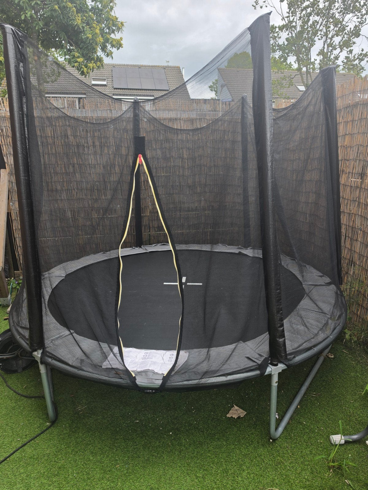Trampoline met veiligheidsnet - Rond, 245 cm diameter, Kinderen en Baby's, Ophalen, Gebruikt