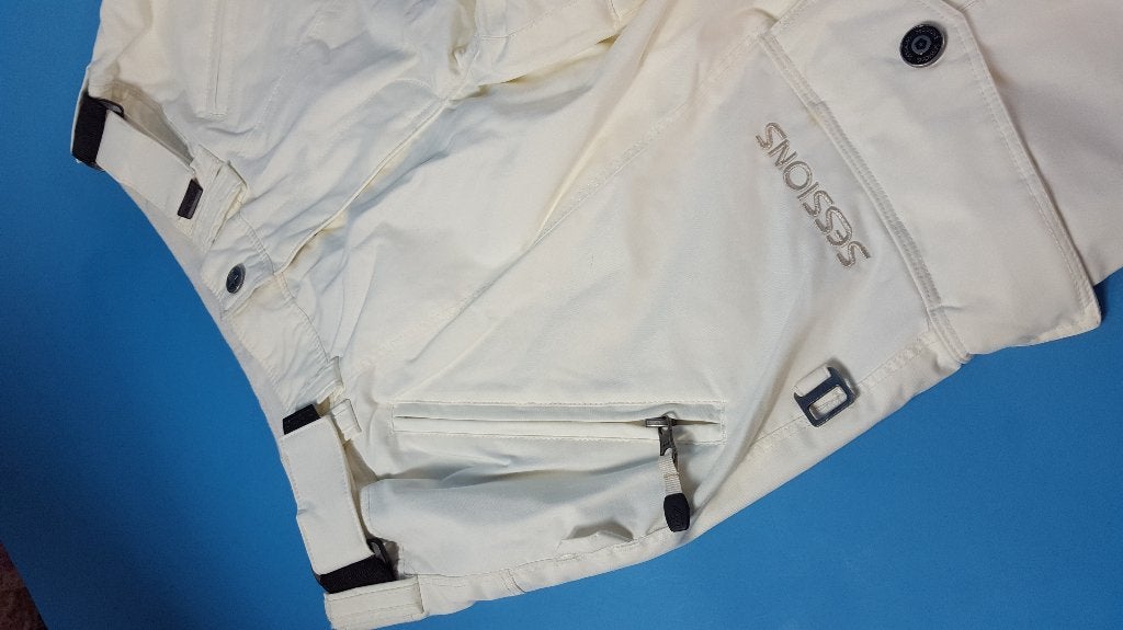 Sessions dames snowboardbroek, gebroken wit, maat M. S4, Kleding | Dames, Wintersportkleding, Tweedehands verkoop, Ophalen of Verzenden