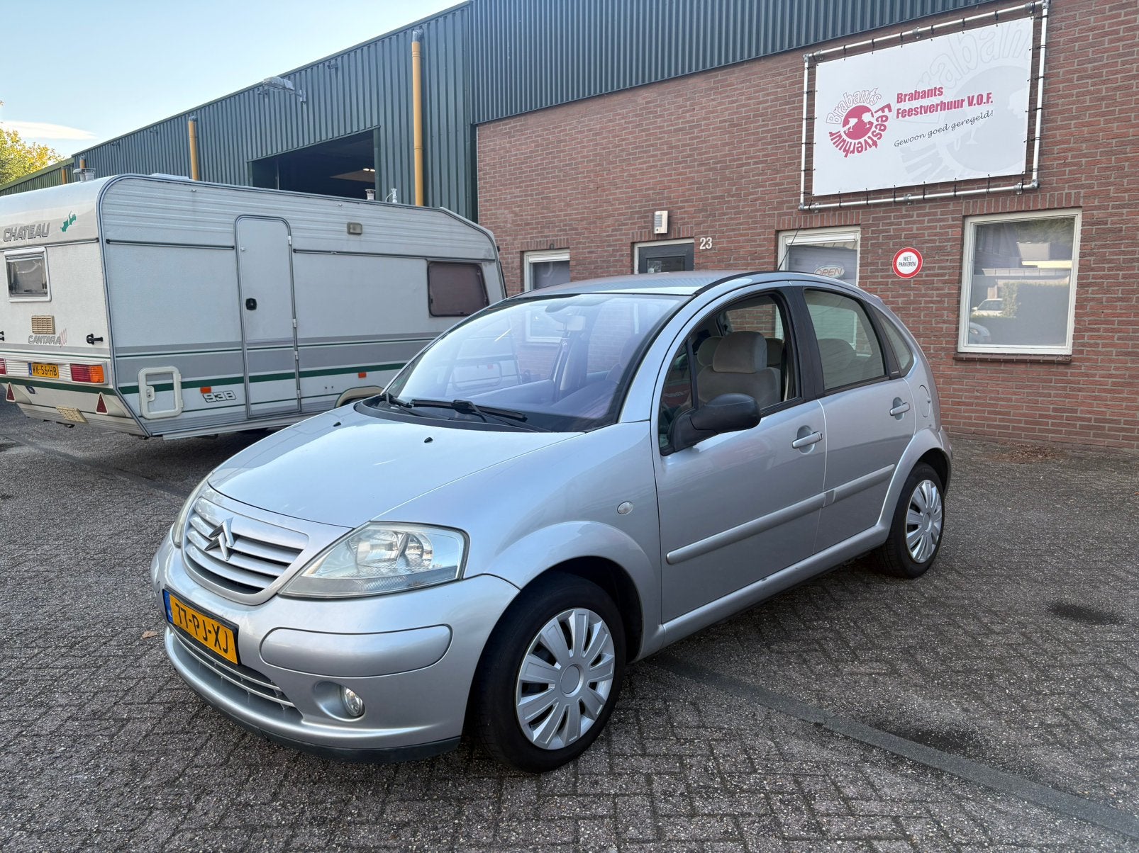 Citroen C3 1.4i Exclusive Nieuwe apk/Airco/ NAP✅, Auto's, Voorwielaandrijving, Zwart, 4 cilinders, Wit