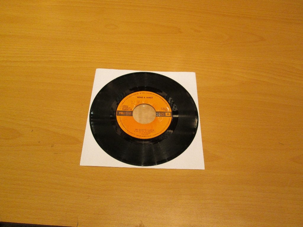 Rene & Janet – Santa Lucia / Zeg Muzikant, Ophalen of Verzenden, Gebruikt, Pop