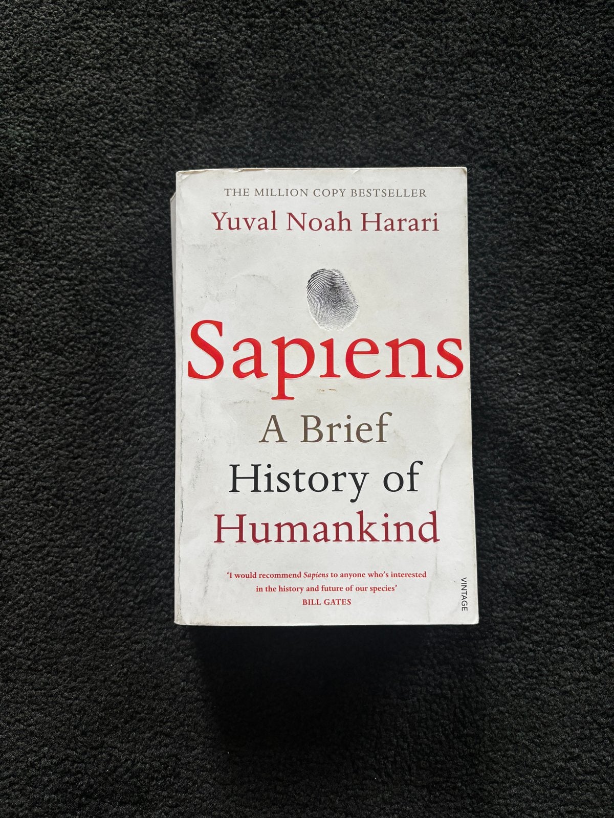 Sapiens: A Brief History of Humankind Yuval Noah Harari, Ophalen of Verzenden, 20e eeuw of later, Zo goed als nieuw