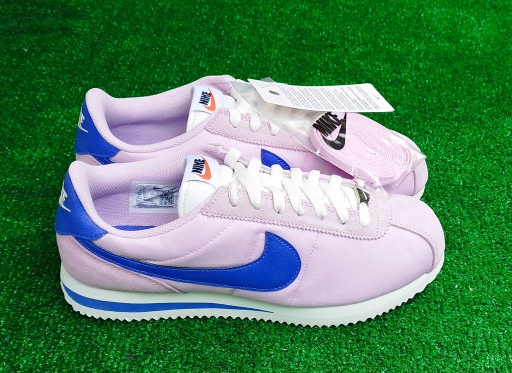 Nike Cortez Unisex #41, Kleding | Dames, Schoenen, Overige kleuren, Nike, Nieuw, Ophalen of Verzenden